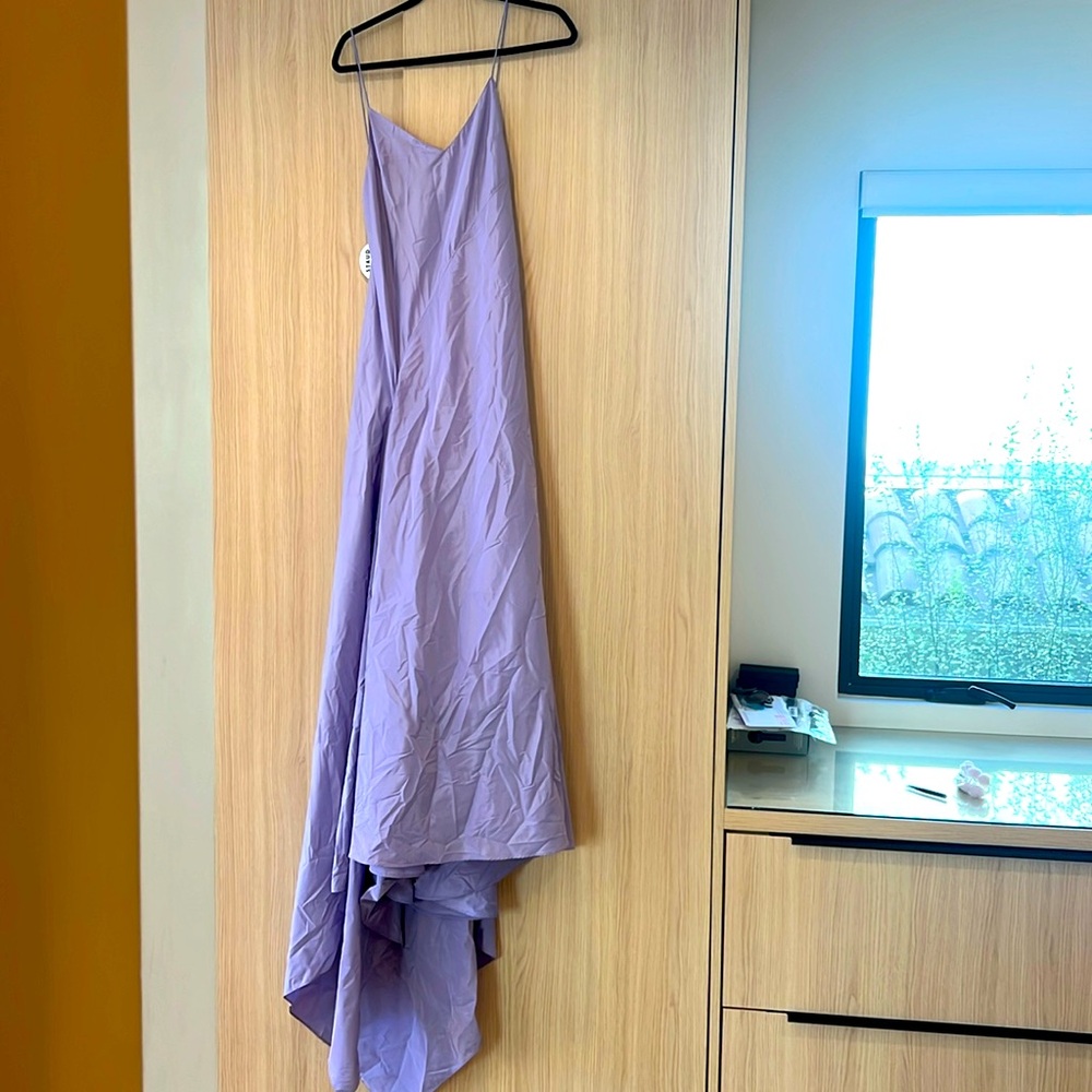 Stays violet ball gown with train